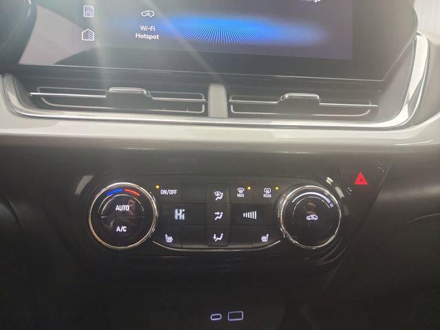 new 2026 Chevrolet Trax car, priced at $25,625