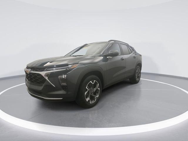 new 2026 Chevrolet Trax car, priced at $25,625