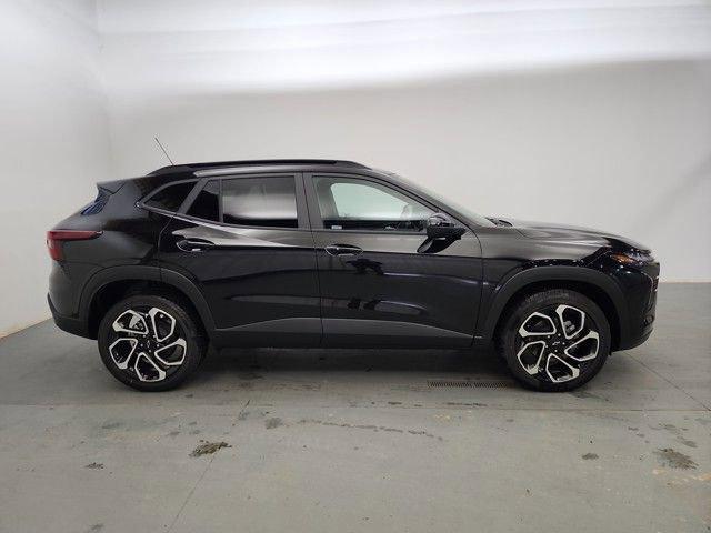 new 2025 Chevrolet Trax car, priced at $27,735