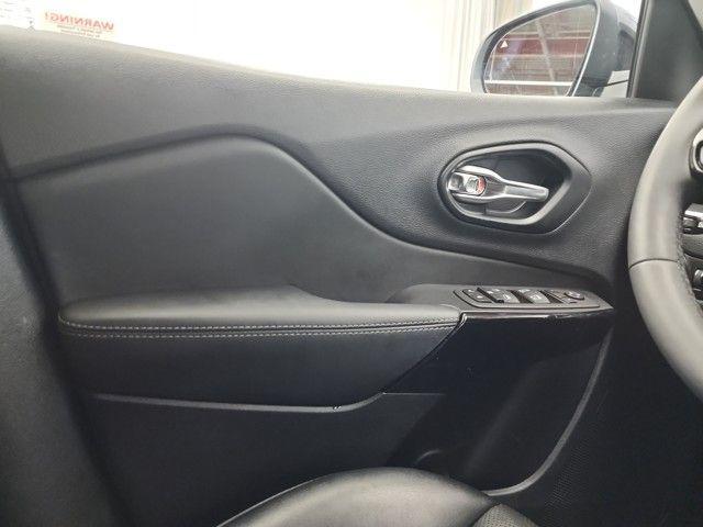 used 2023 Jeep Cherokee car, priced at $24,390