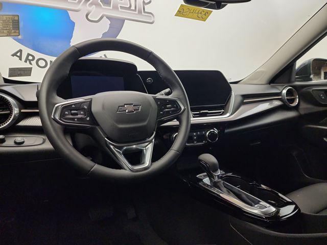 used 2025 Chevrolet Trax car, priced at $23,990