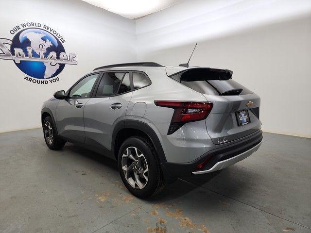 used 2024 Chevrolet Trax car, priced at $22,990