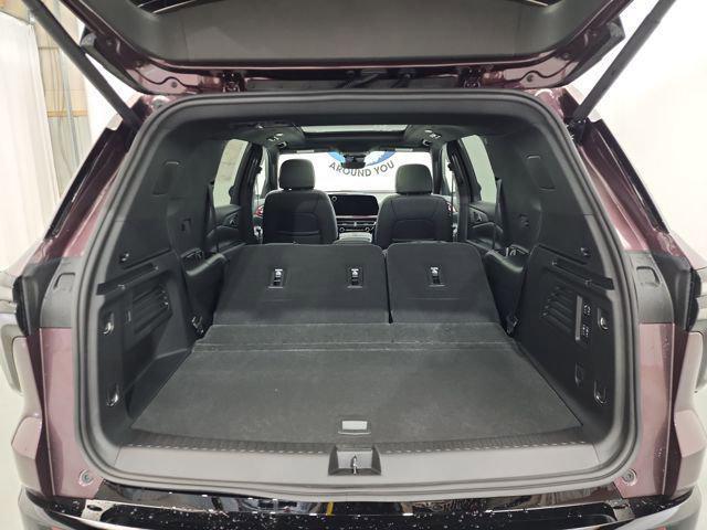 new 2026 Chevrolet Traverse car, priced at $60,220