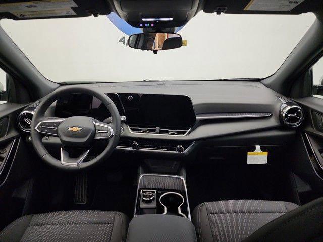 new 2026 Chevrolet Equinox car, priced at $31,995