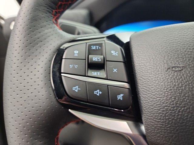 used 2025 Ford Explorer car, priced at $47,990