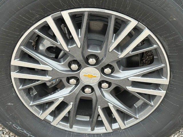 new 2025 Chevrolet Traverse car, priced at $45,295