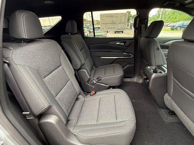 new 2025 Chevrolet Traverse car, priced at $45,295