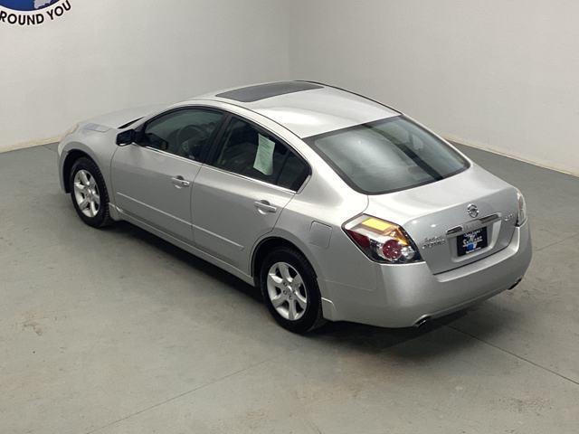 used 2009 Nissan Altima car, priced at $5,490