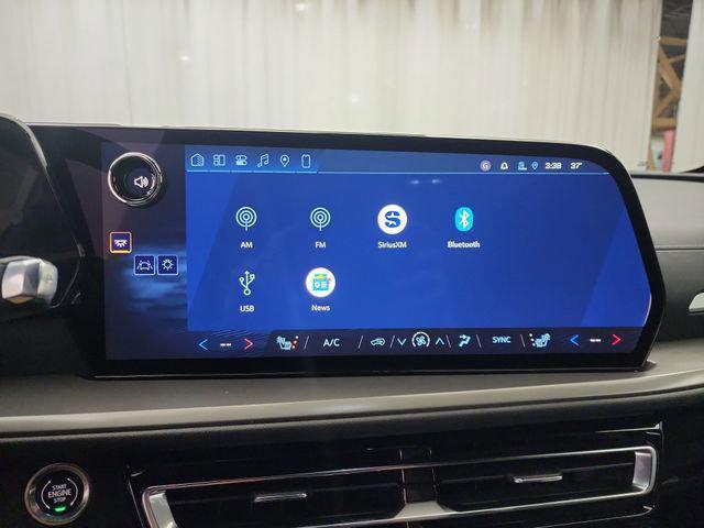 new 2026 Chevrolet Traverse car, priced at $46,550