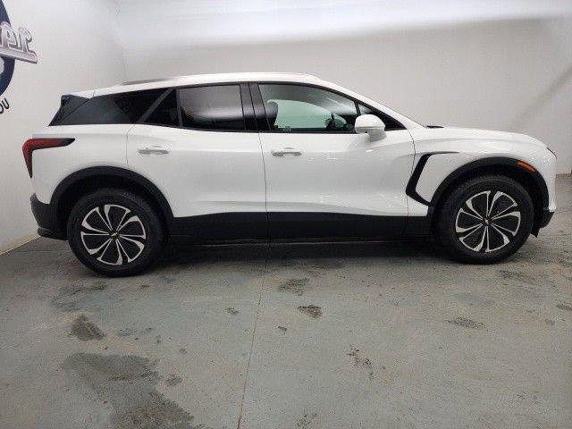 new 2025 Chevrolet Blazer EV car