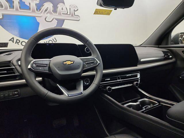 new 2026 Chevrolet Traverse car, priced at $50,490