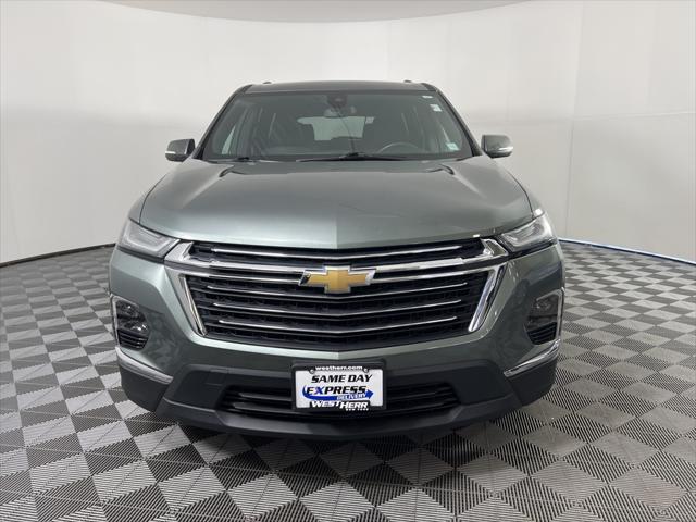 used 2022 Chevrolet Traverse car, priced at $32,428