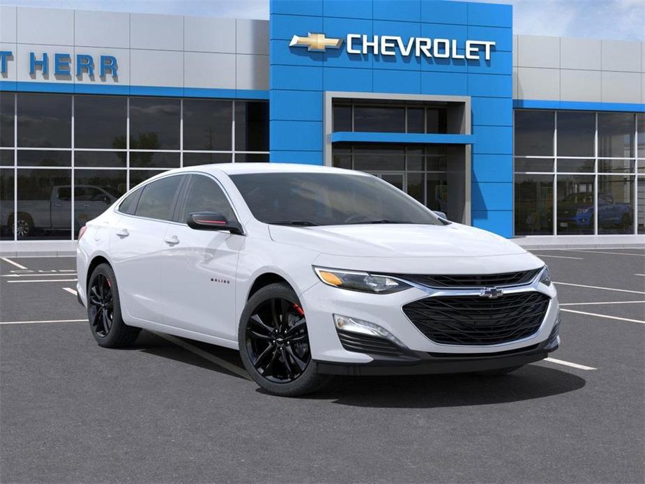 new 2024 Chevrolet Malibu car, priced at $30,640