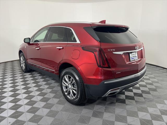 used 2022 Cadillac XT5 car, priced at $33,225