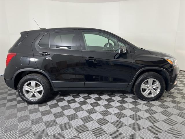 used 2022 Chevrolet Trax car, priced at $19,411