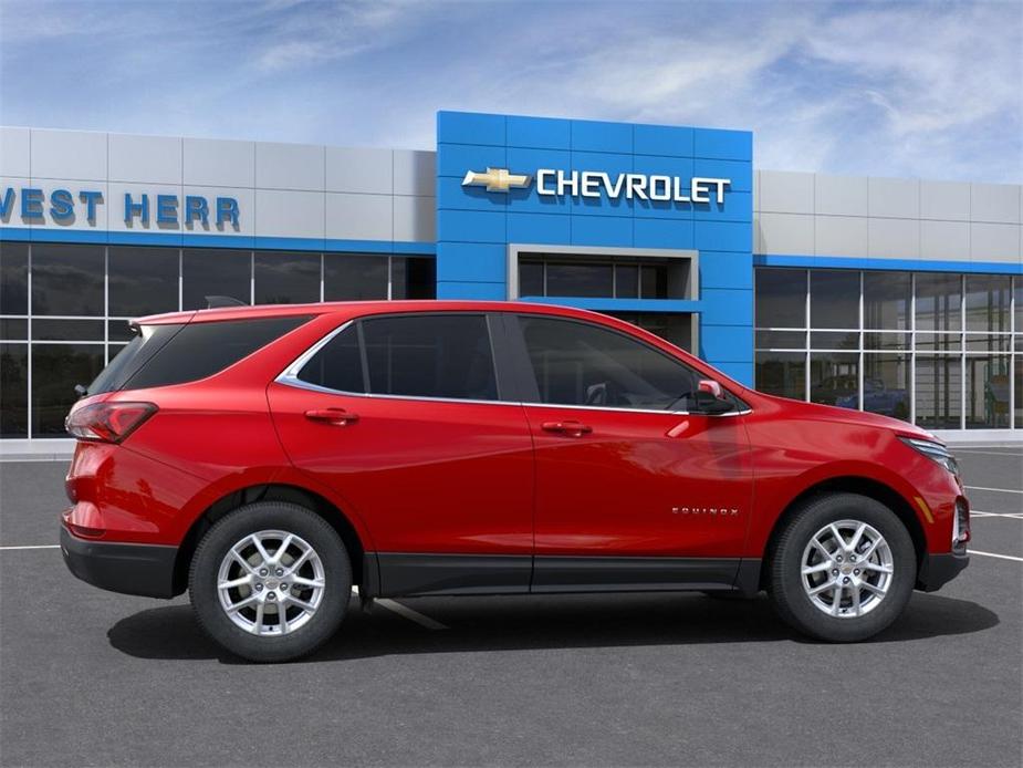 new 2024 Chevrolet Equinox car, priced at $31,385