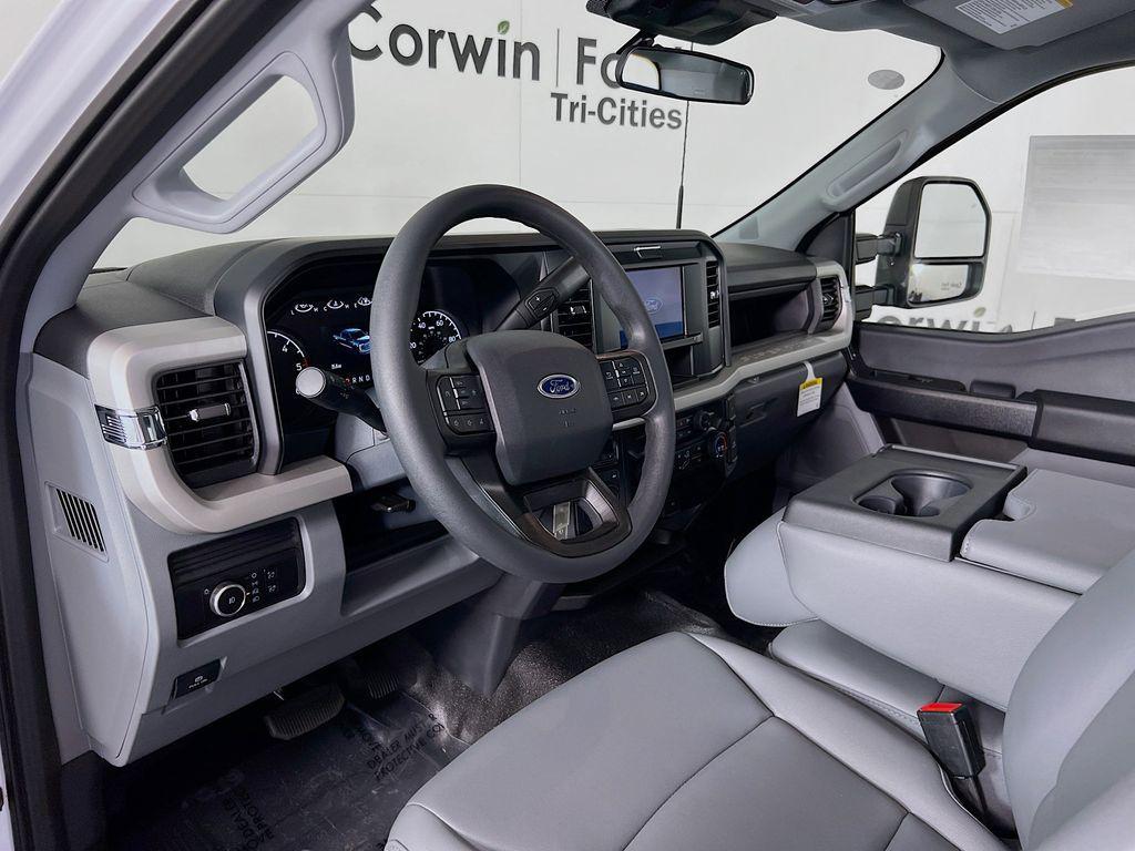 new 2025 Ford F-350 car, priced at $56,439