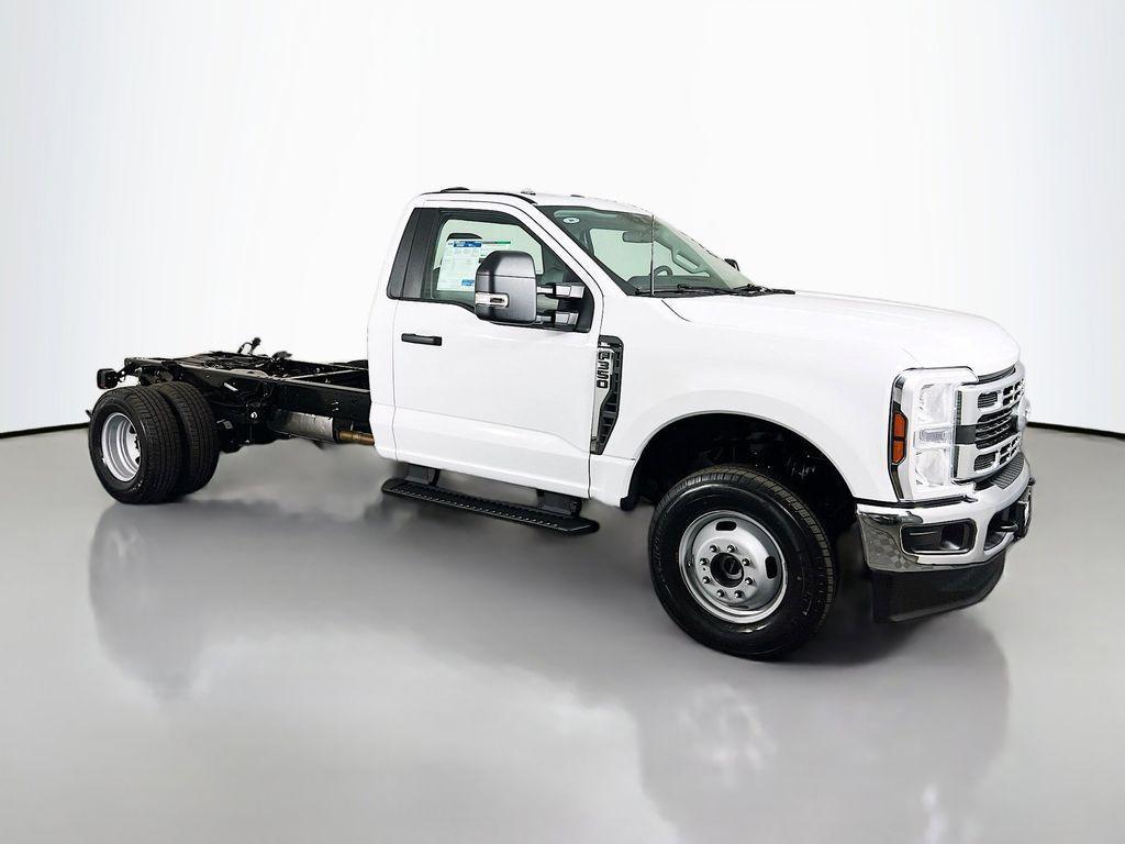 new 2025 Ford F-350 car, priced at $56,439