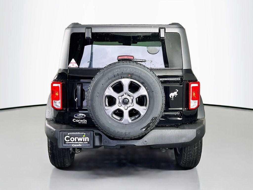 new 2025 Ford Bronco car, priced at $44,886