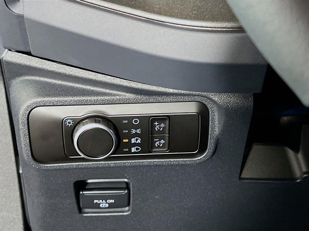 new 2025 Ford Bronco car, priced at $44,886