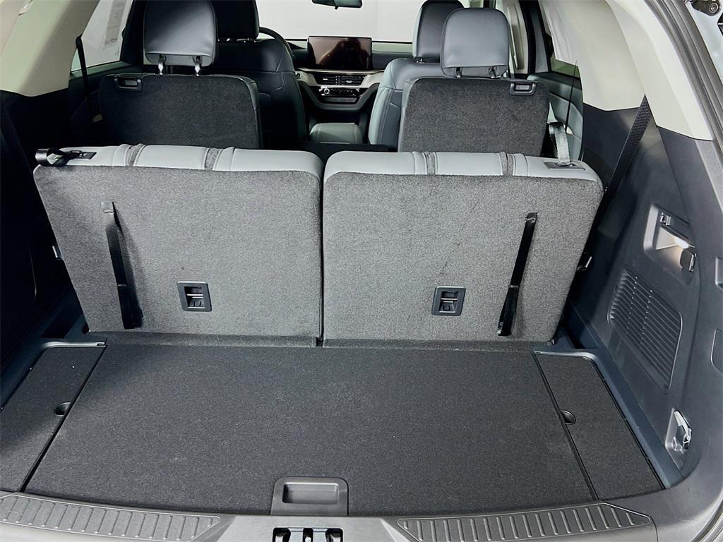 new 2025 Ford Explorer car, priced at $45,630
