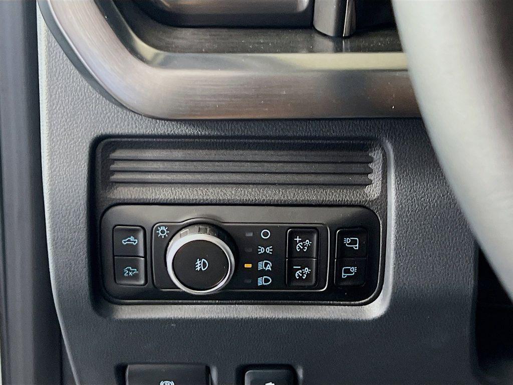 new 2025 Ford F-350 car, priced at $75,809