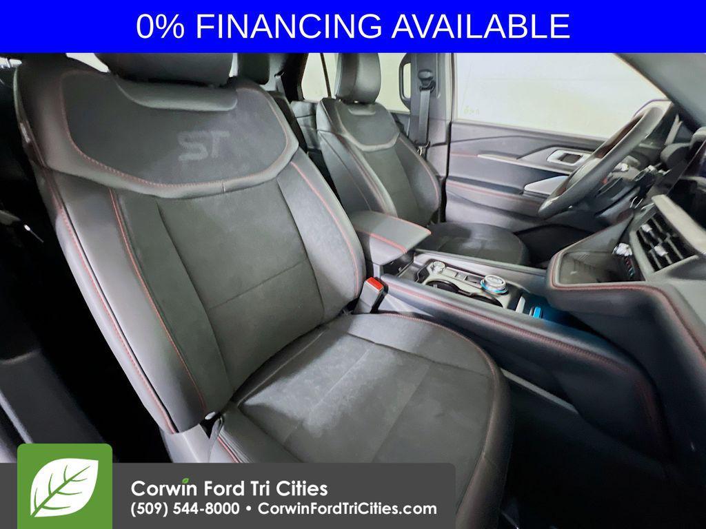 new 2025 Ford Explorer car, priced at $57,963