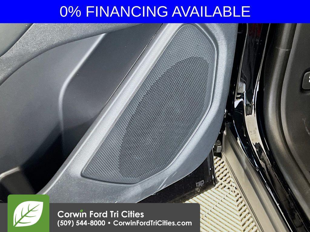 new 2025 Ford Explorer car, priced at $57,963