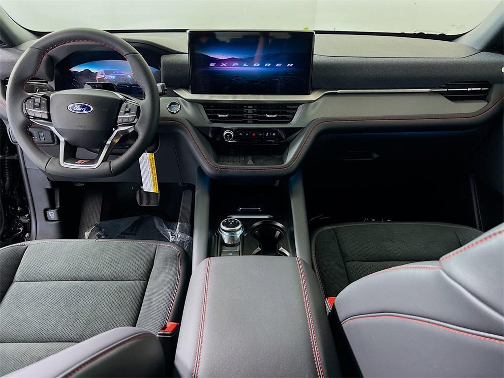 new 2025 Ford Explorer car, priced at $57,963