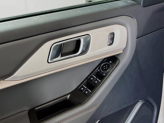 new 2025 Ford Explorer car, priced at $46,219