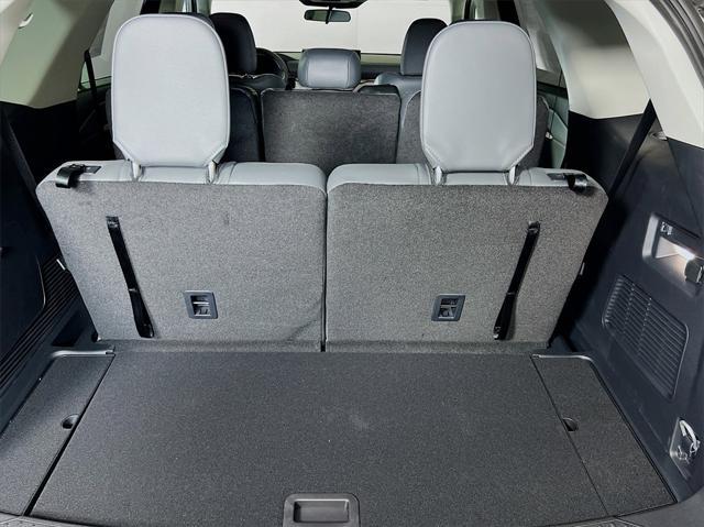 new 2025 Ford Explorer car, priced at $46,219