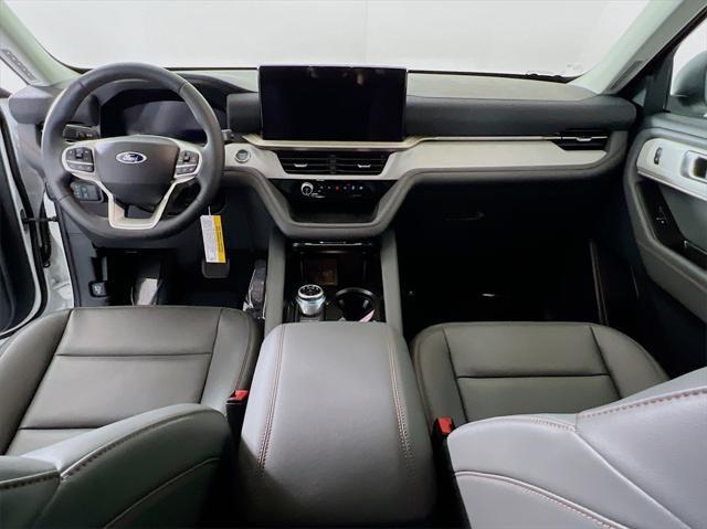 new 2025 Ford Explorer car, priced at $46,219