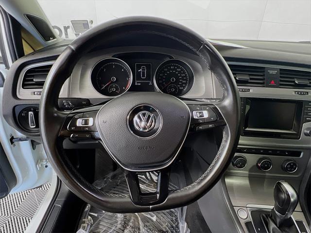 used 2015 Volkswagen Golf SportWagen car, priced at $13,888