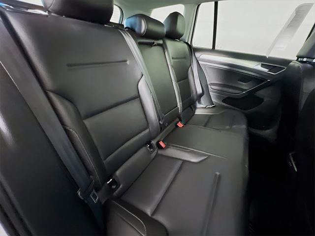 used 2015 Volkswagen Golf SportWagen car, priced at $13,888