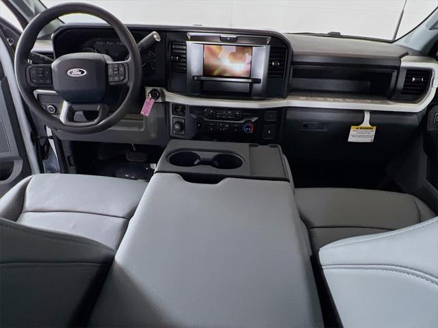 new 2025 Ford F-250 car, priced at $62,604