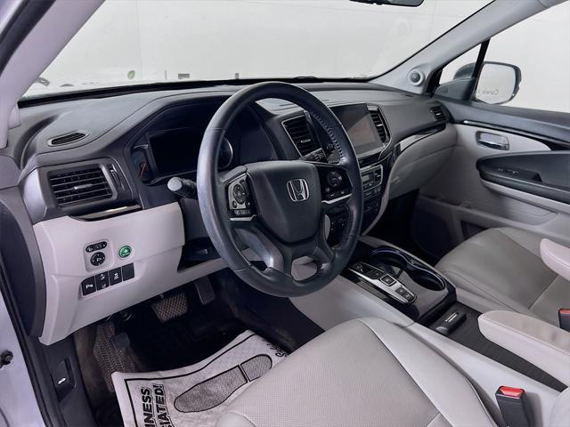 used 2022 Honda Pilot car, priced at $33,999