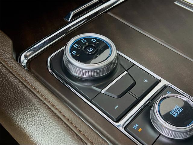 used 2023 Ford Expedition car, priced at $56,555