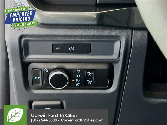 new 2025 Ford F-150 car, priced at $53,220
