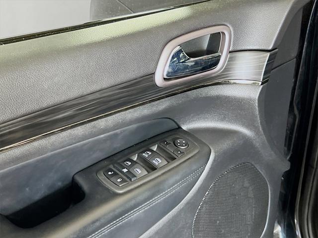 used 2021 Jeep Grand Cherokee car, priced at $29,999