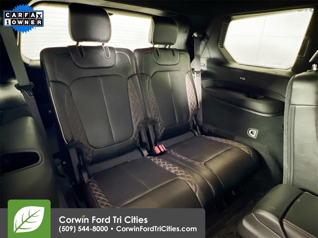used 2023 Jeep Grand Cherokee L car, priced at $44,999