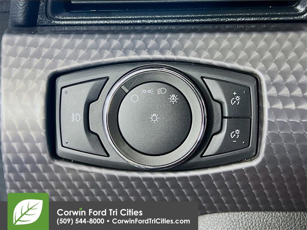 used 2021 Ford Mustang car, priced at $40,950