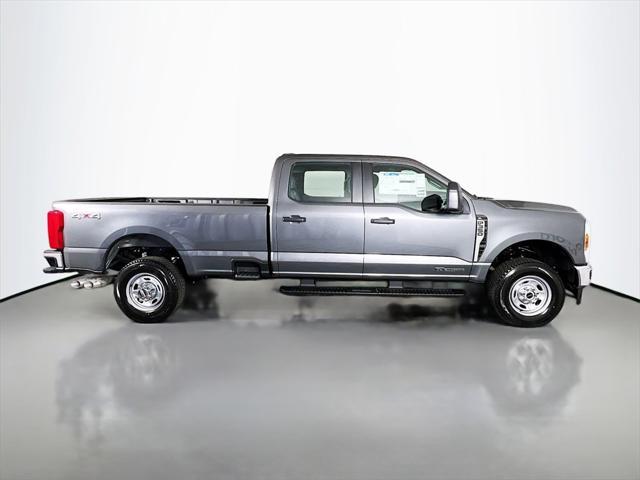 new 2025 Ford F-350 car, priced at $63,995