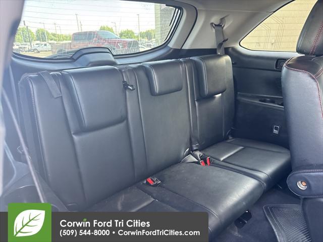 used 2019 Toyota Highlander car, priced at $27,989