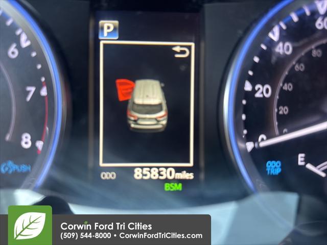 used 2019 Toyota Highlander car, priced at $27,989