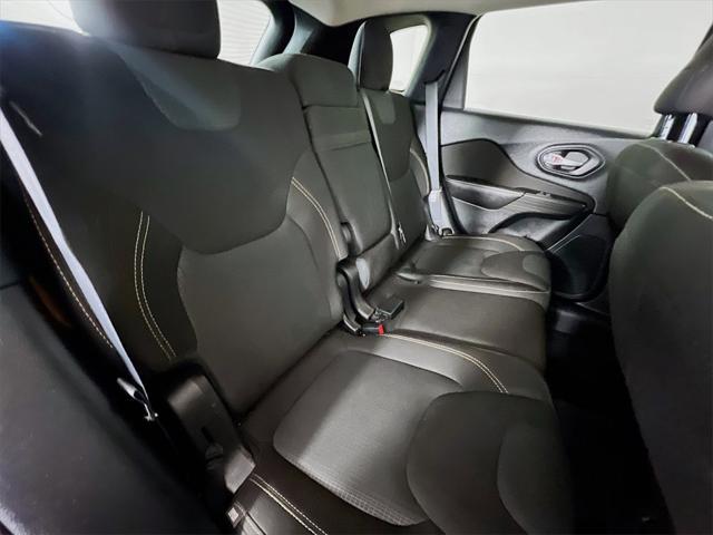 used 2016 Jeep Cherokee car, priced at $9,545