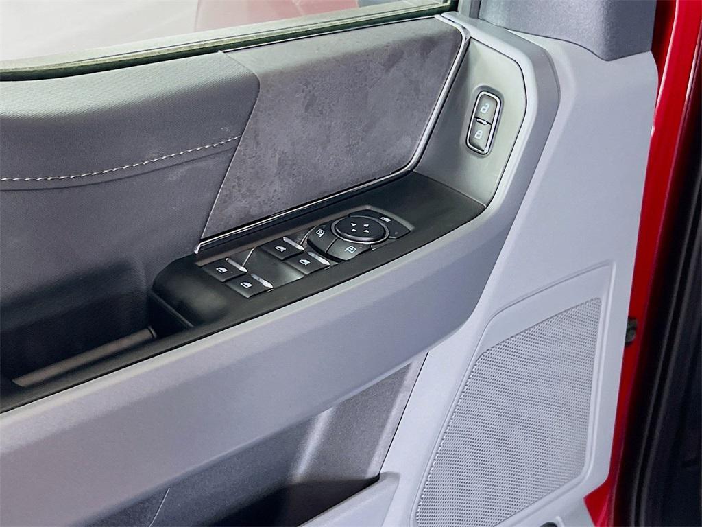 new 2025 Ford F-150 car, priced at $59,695