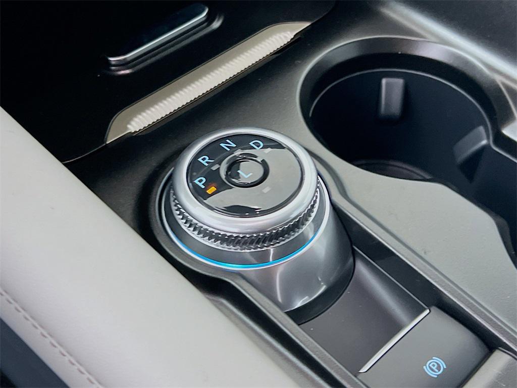 new 2025 Ford Explorer car, priced at $46,095