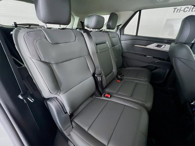 new 2025 Ford Explorer car, priced at $45,759