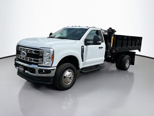new 2024 Ford F-350 car, priced at $52,953