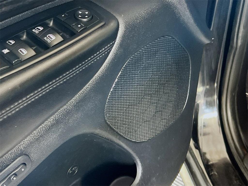 used 2015 Dodge Durango car, priced at $12,789